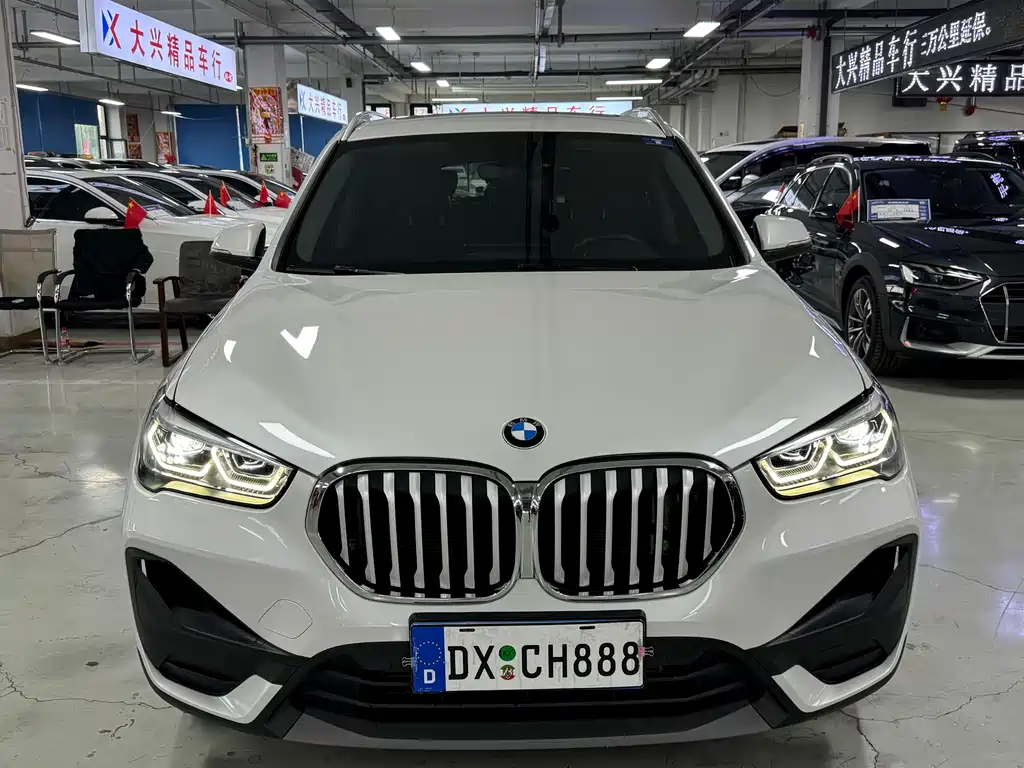 BMW X1 2021 — фото 2