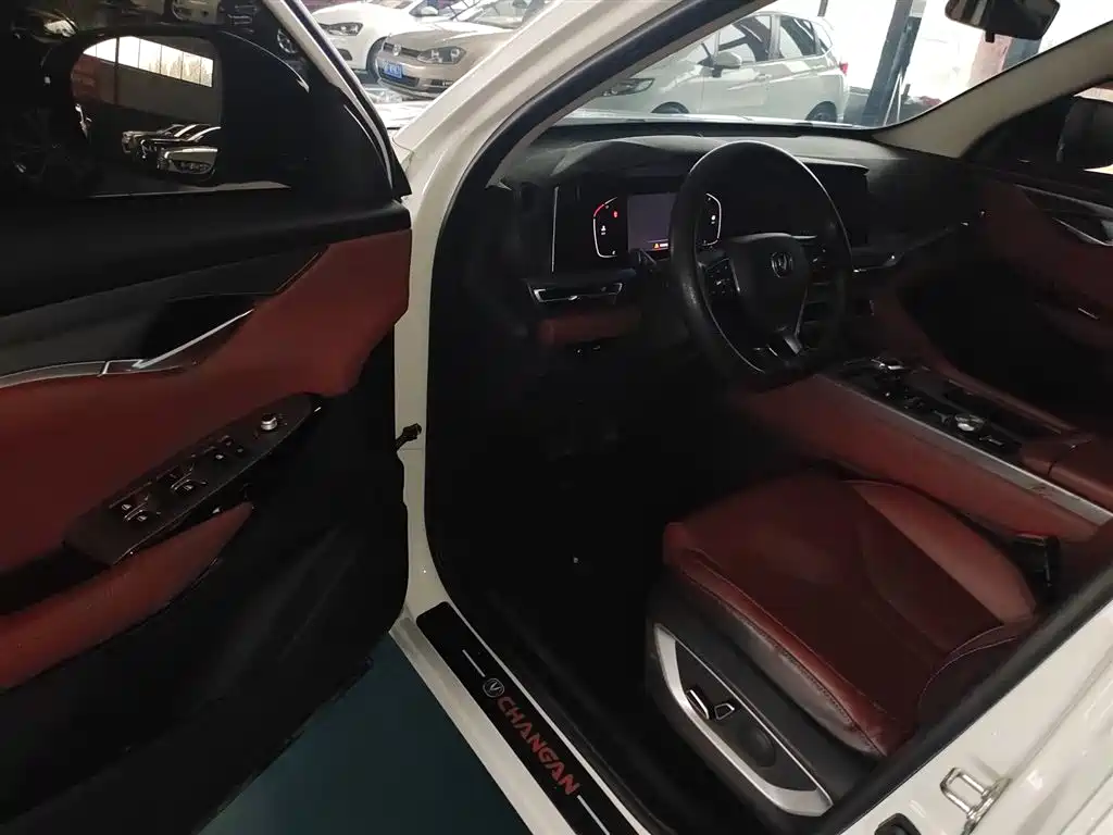 Changan CS75 PLUS 2022 — фото 12