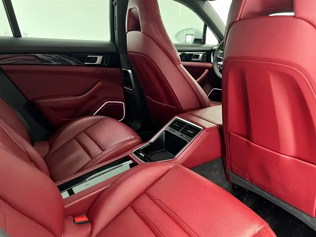 Porsche Panamera 2020 — фото 16