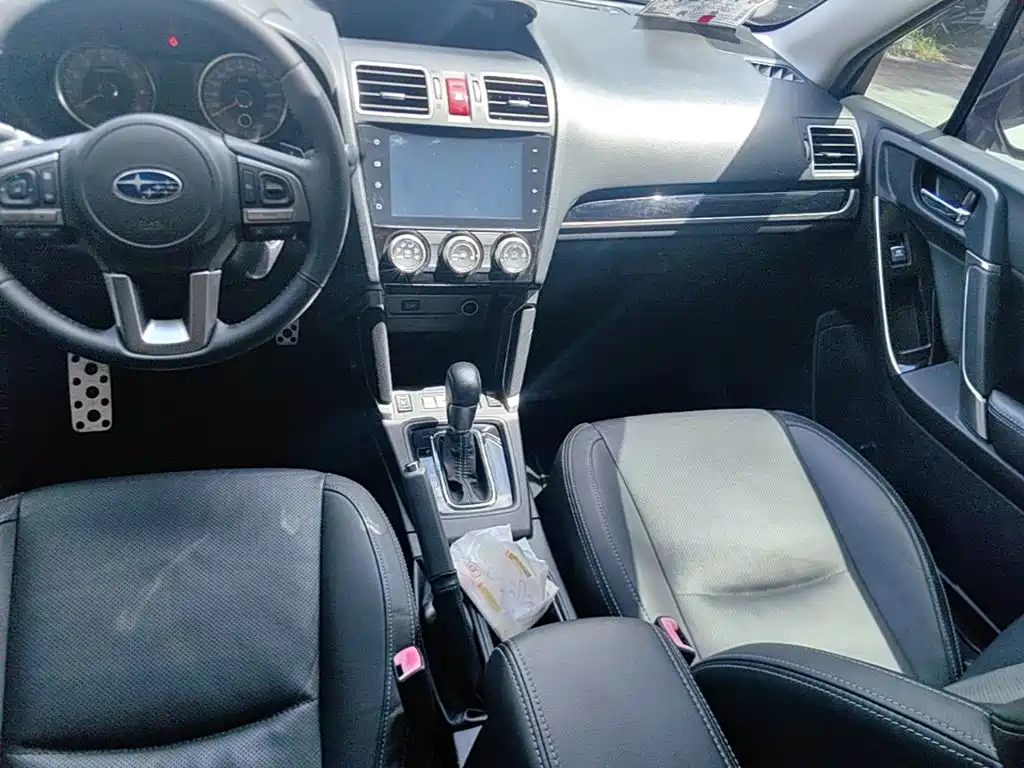 Subaru Forester 2016 — фото 14