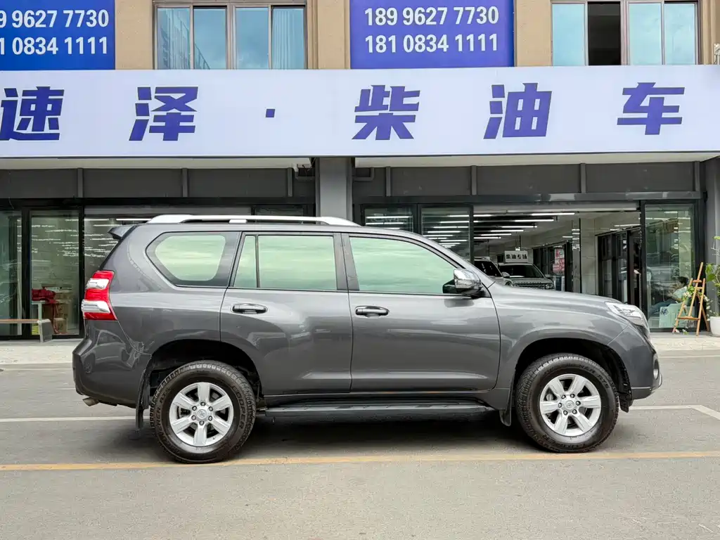 Toyota Prado 2016 — фото 11