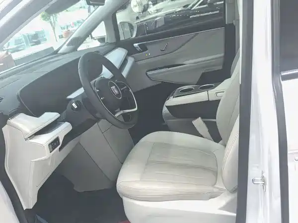 Buick GL8 New Energy 2024