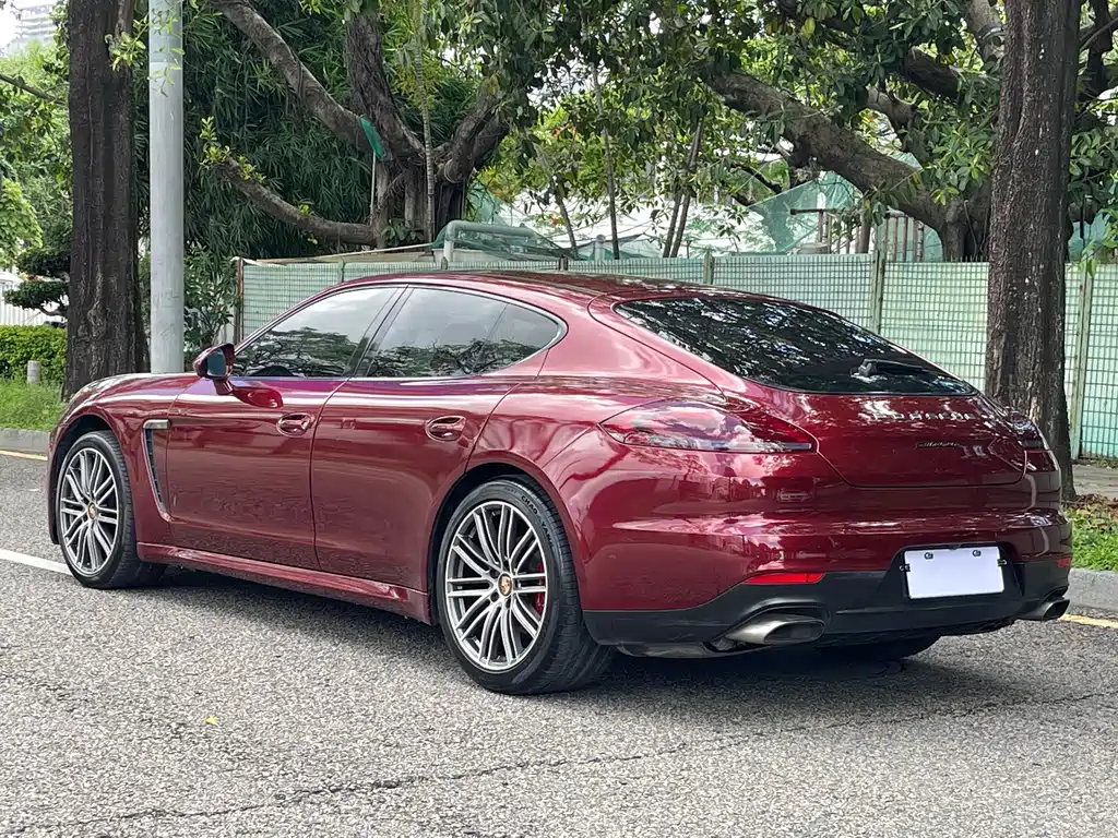 Porsche Panamera 2014 — фото 14