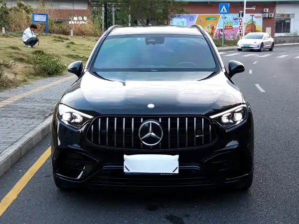 Mercedes-Benz GLC AMG 2025