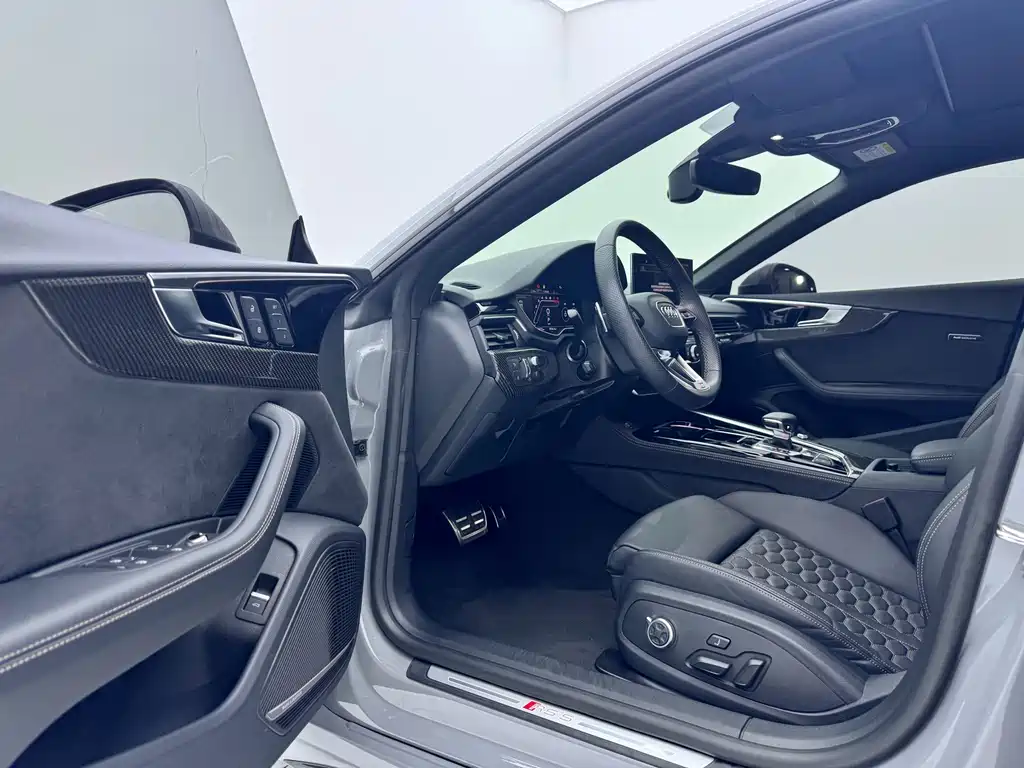 Audi RS 5 2023 — фото 6