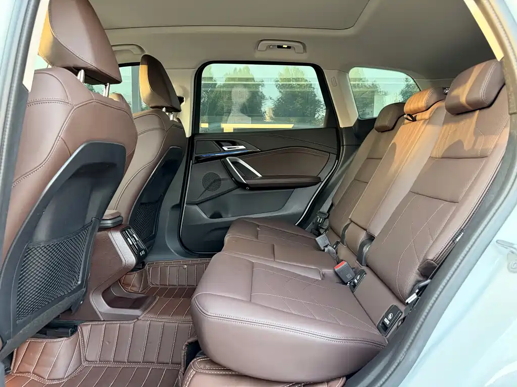 BMW X1 2025 — фото 15