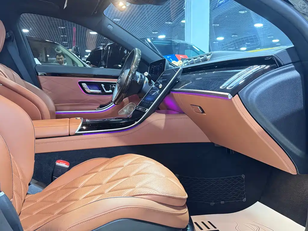 Mercedes-Benz Maybach S-Class 2024