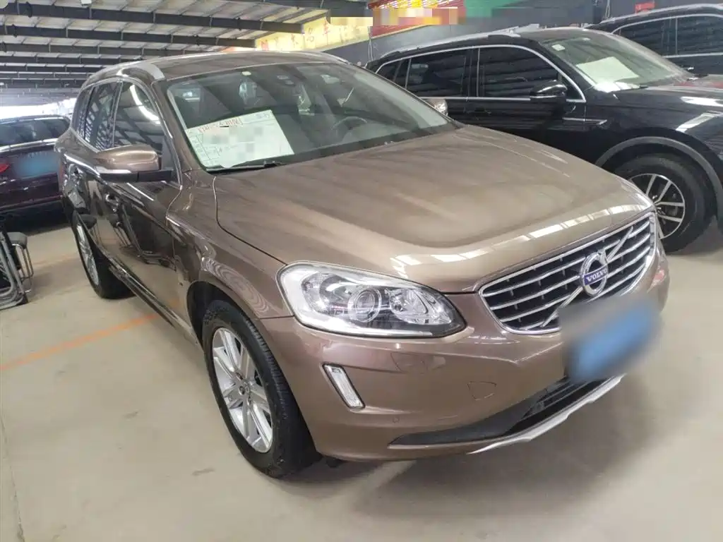 Volvo XC60 2016 — фото 22