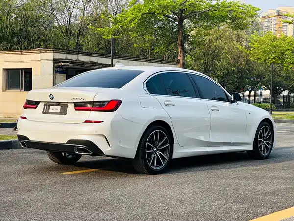 BMW 3 Series 2020