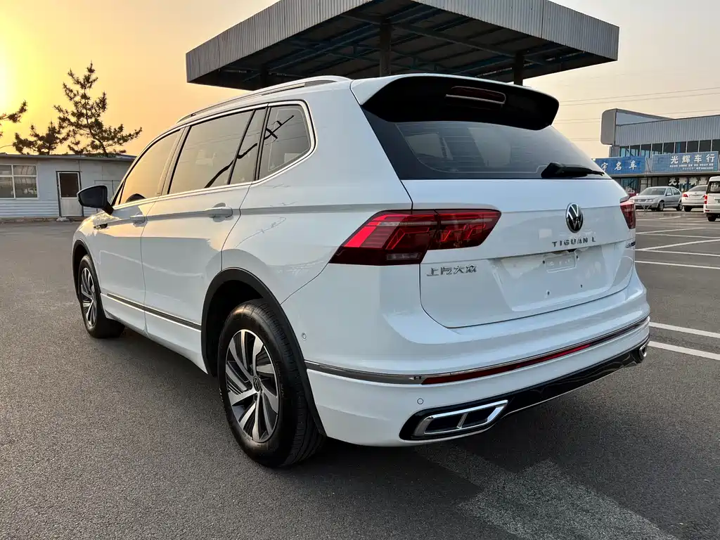 Volkswagen Tiguan L New Energy 2023 — фото 18