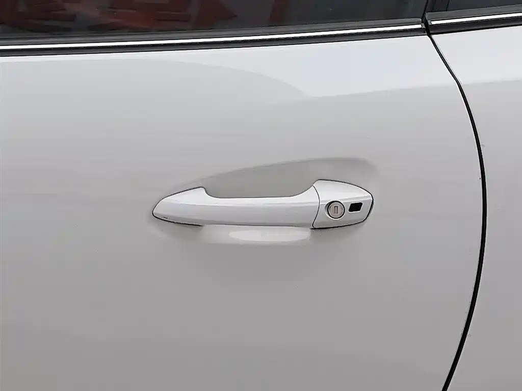 Mercedes-Benz SLC 2017 — фото 18