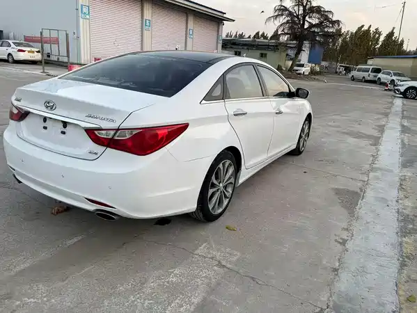 Hyundai Sonata 2014