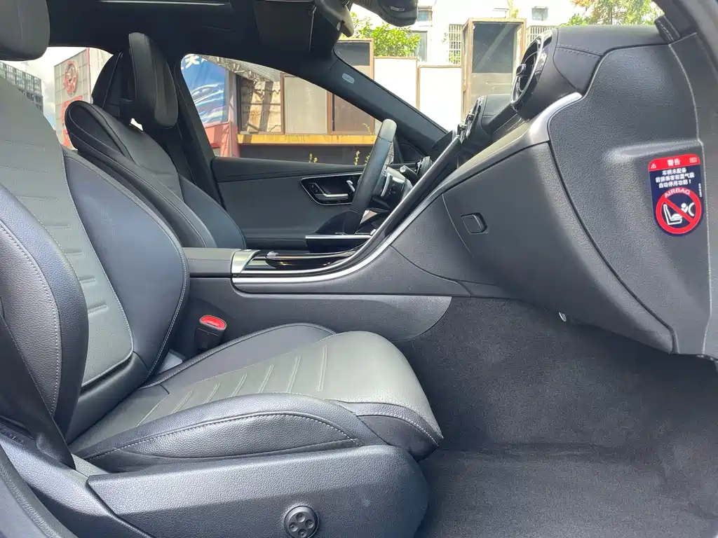 Mercedes-Benz C-Class 2022 — фото 12