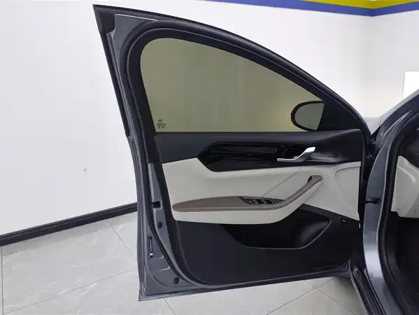 BYD Qin PLUS 2024