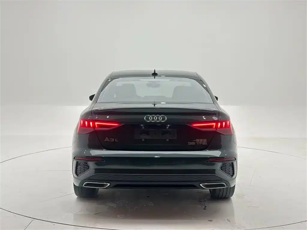 Audi A3 2022 — фото 5