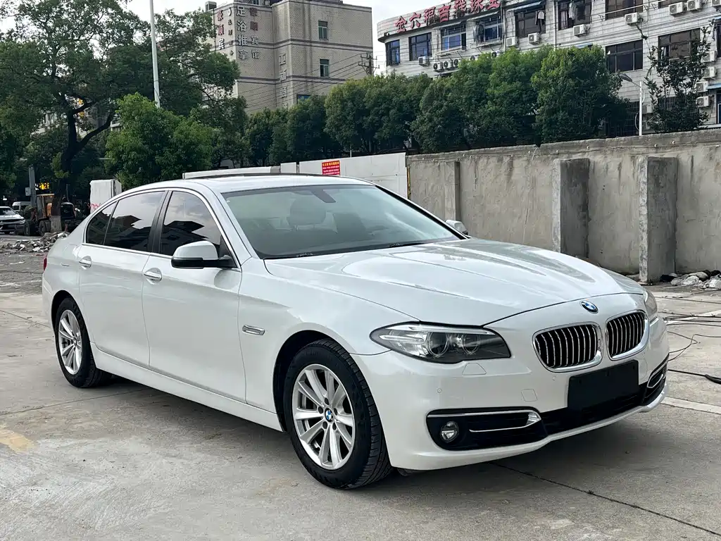 BMW 5 Series 2016