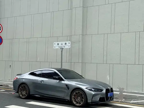 BMW M4 2024