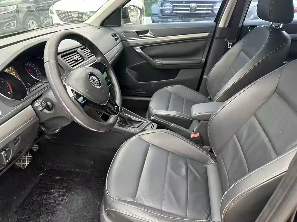 Volkswagen Lavida 2016