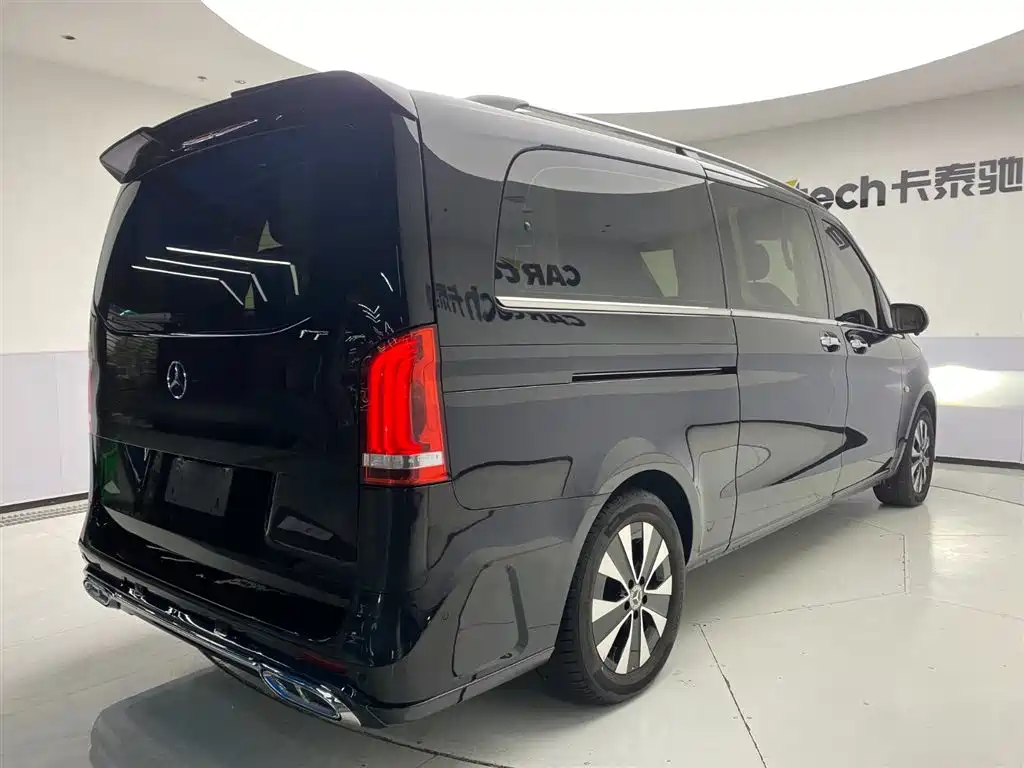 Mercedes-Benz Vito 2024 — фото 27