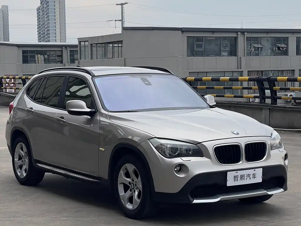 BMW X1 2011