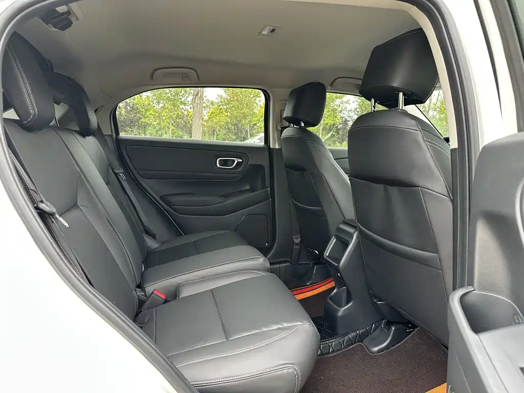 Honda Vezel 2023 — фото 10