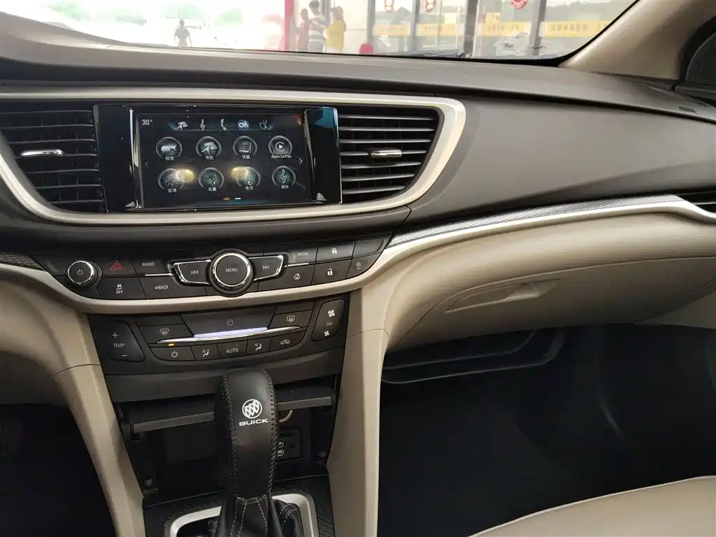 Buick Excelle 2020 — фото 10