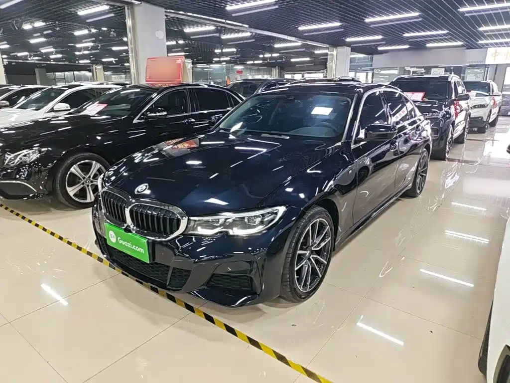 BMW 3 Series 2021
