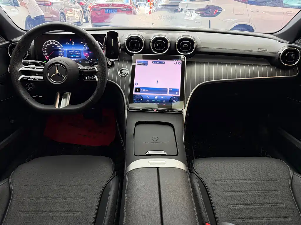 Mercedes-Benz C-Class 2023
