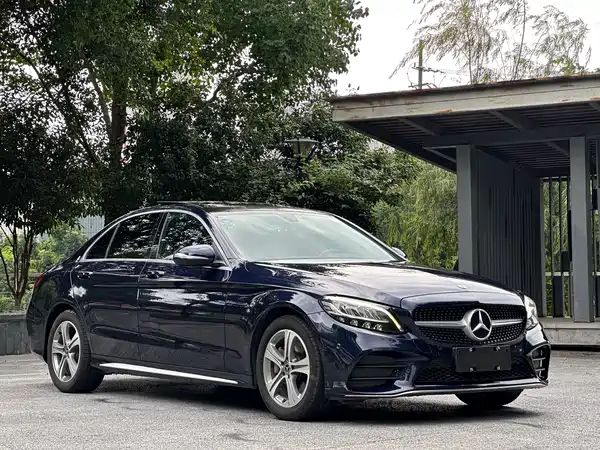 Mercedes-Benz C-Class 2019
