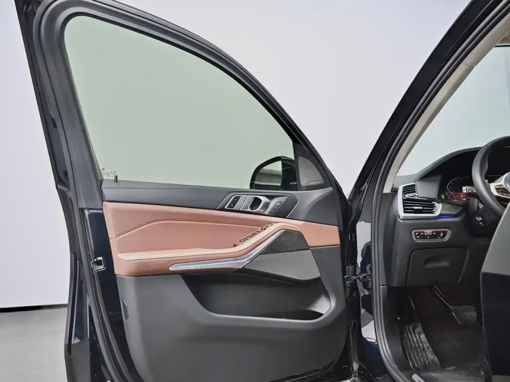 BMW X5 2021 — фото 19