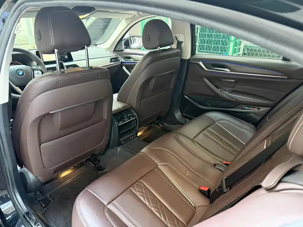 BMW 5 Series 2020