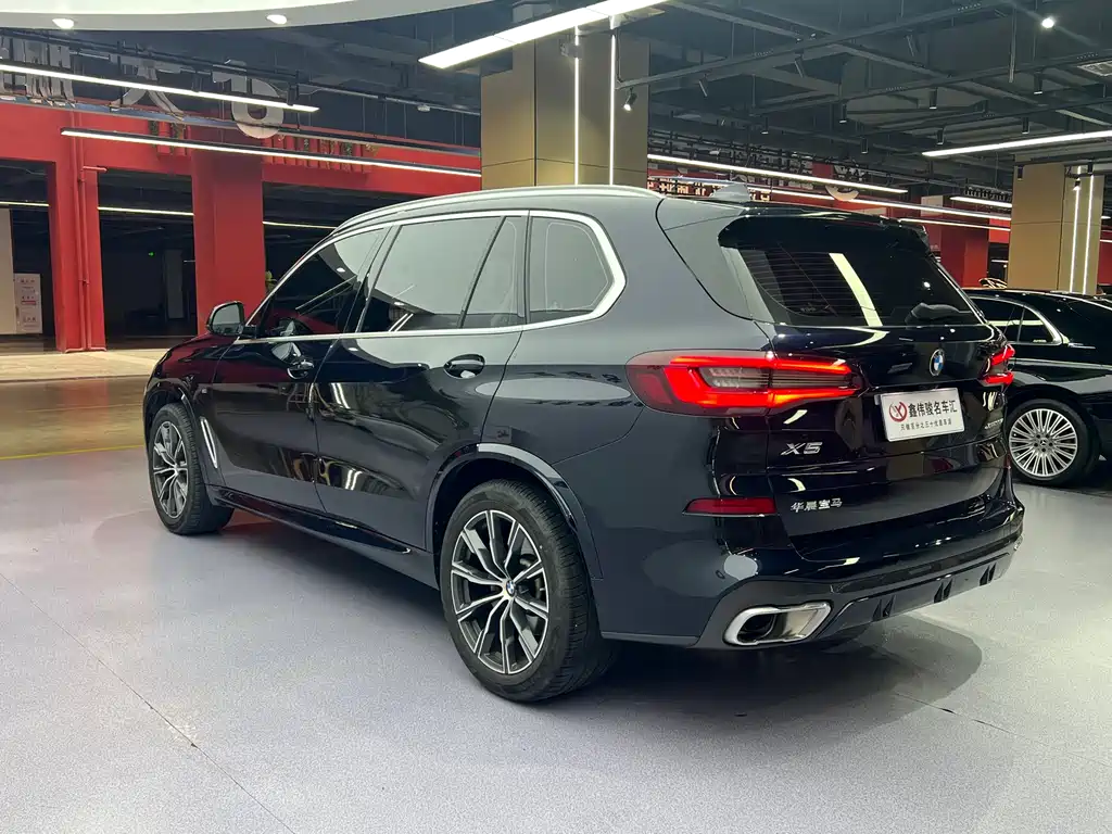 BMW X5 2023 — фото 17