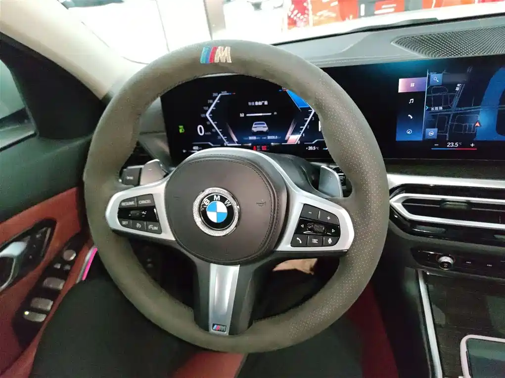 BMW 3 Series 2023 — фото 11