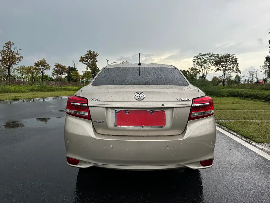 Toyota Vios 2018 — фото 6