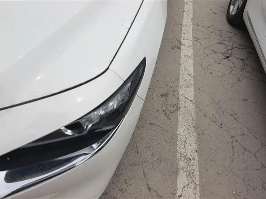 Mazda 3 Axela 2023