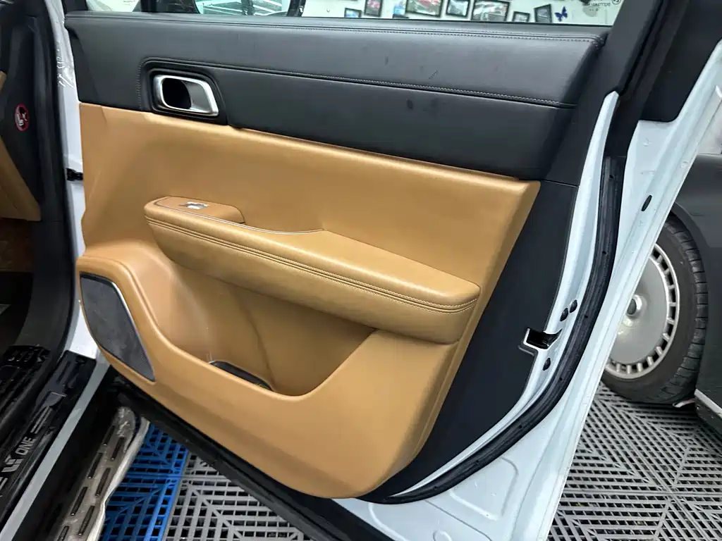 Li Auto Li ONE 2020