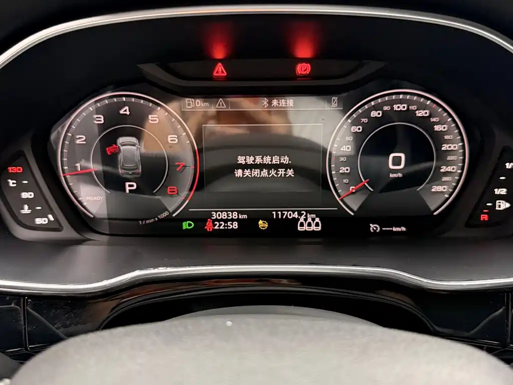 Audi Q3 2022 — фото 19
