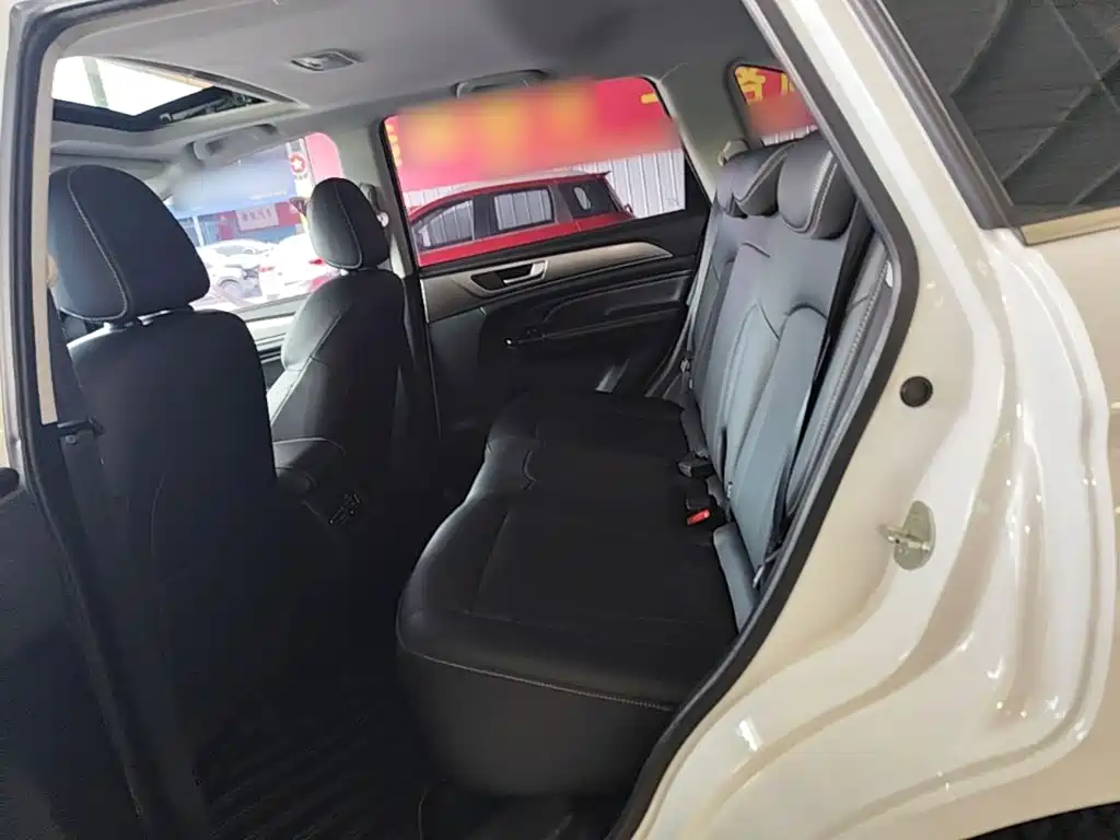 Haval M6 2021 — фото 17