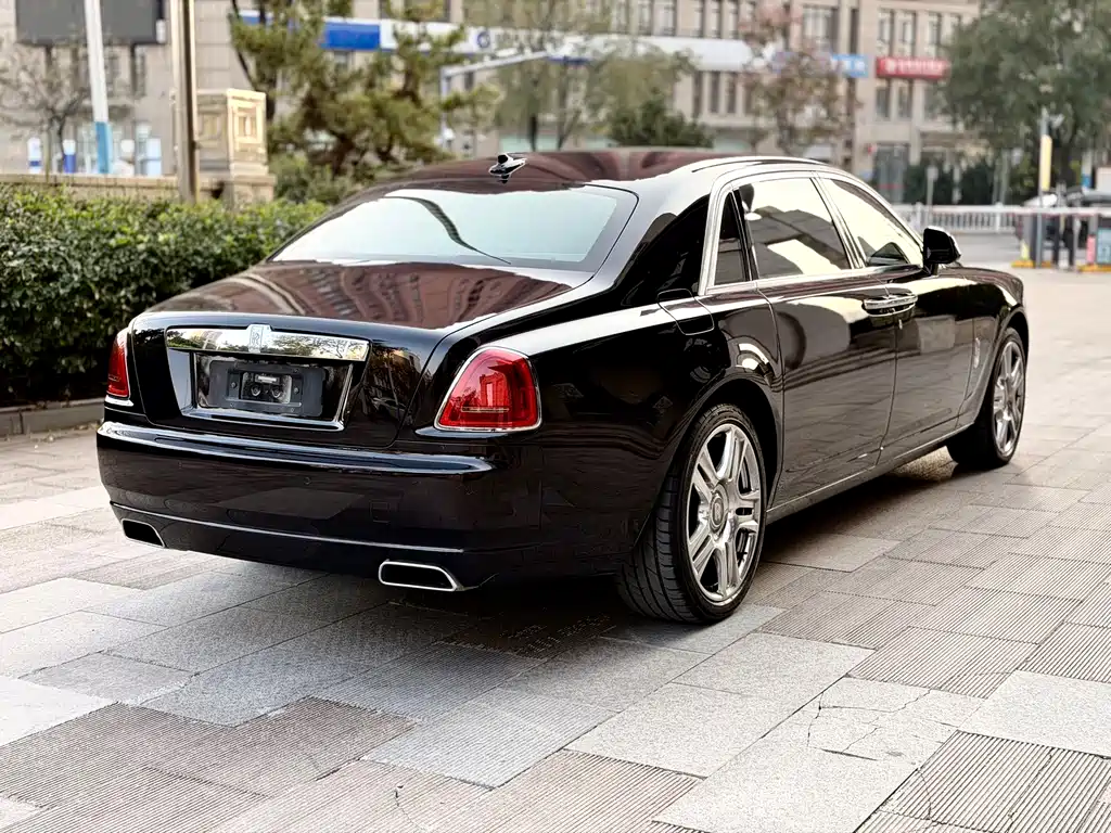 Rolls-Royce Ghost 2018