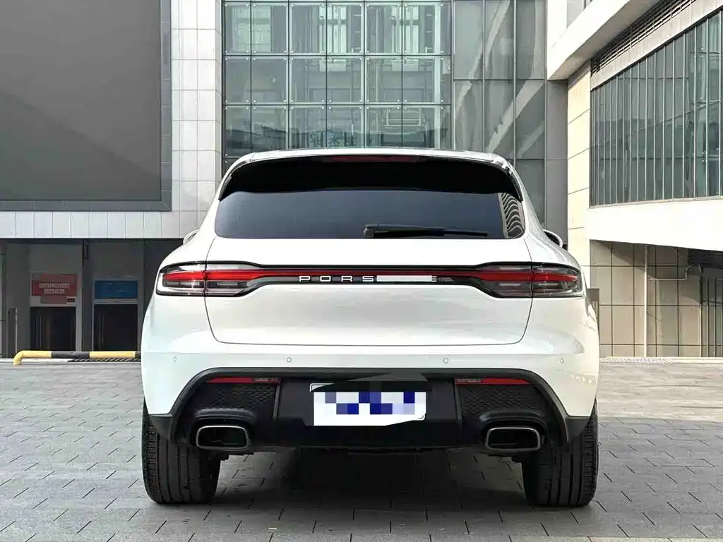 Porsche Macan 2022
