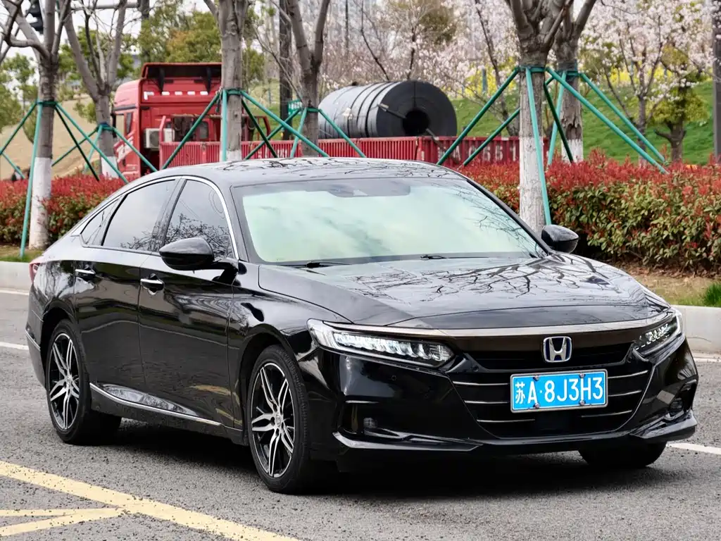 Honda Accord 2023 — фото 3