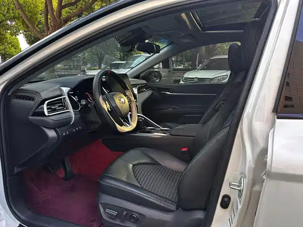 Toyota Camry 2023