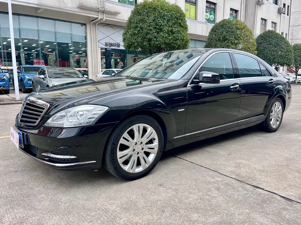 Mercedes-Benz S-Class 2013 — фото 1