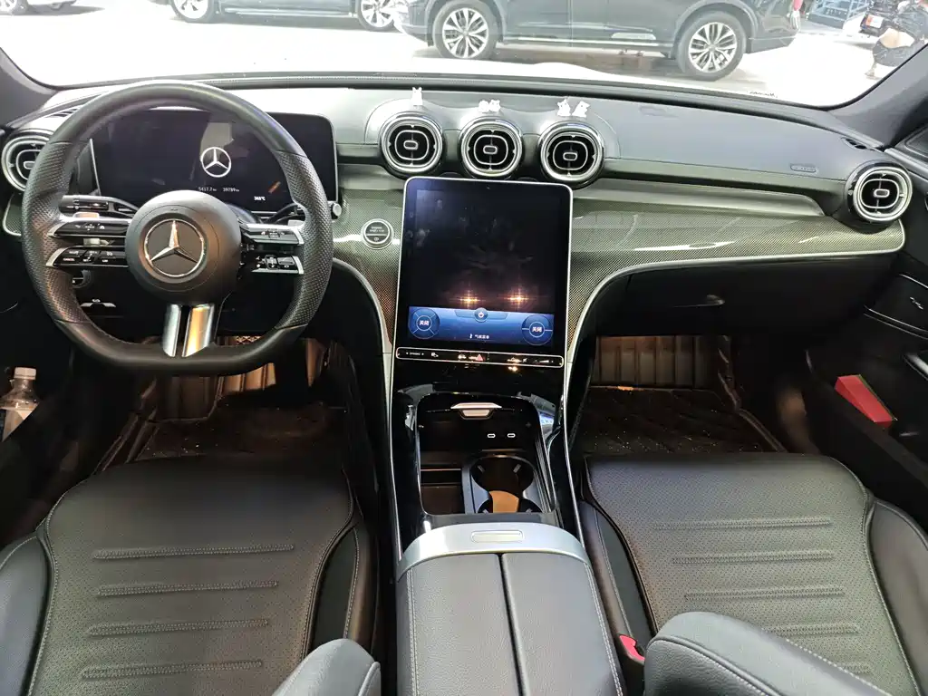 Mercedes-Benz C-Class 2022