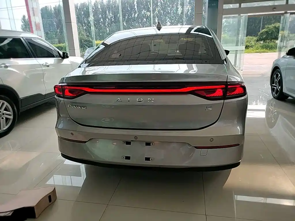 Aion S 2023
