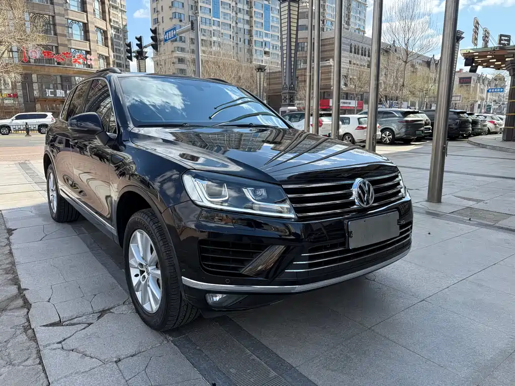 Volkswagen Touareg 2016 — фото 3