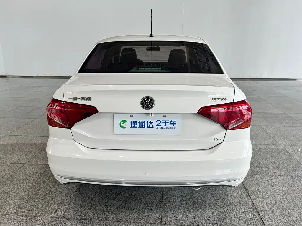 Volkswagen Jetta 2018