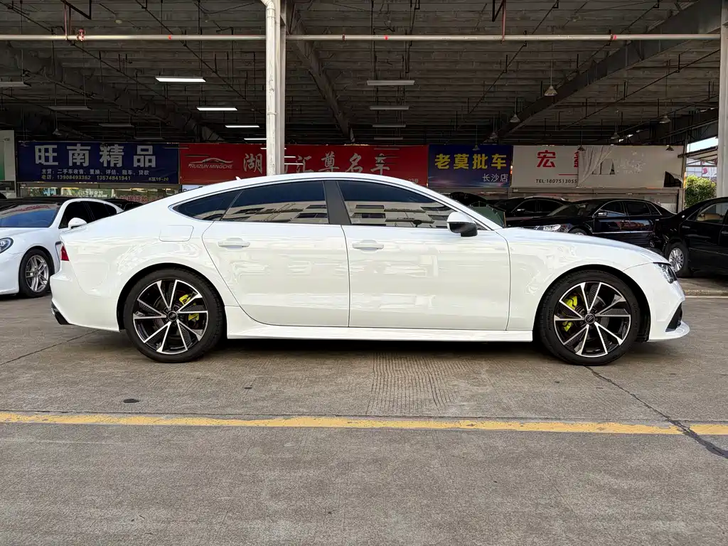 Audi A7 2015 — фото 14