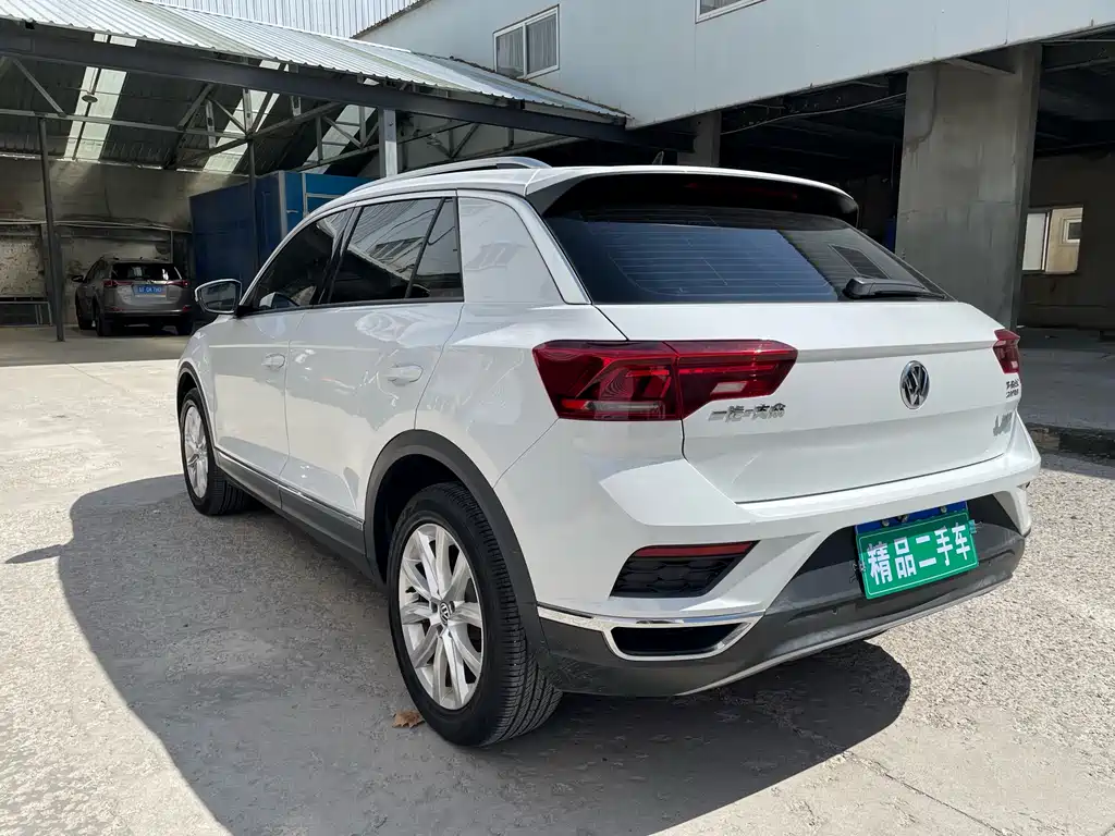 Volkswagen T-Roc 2020 — фото 6