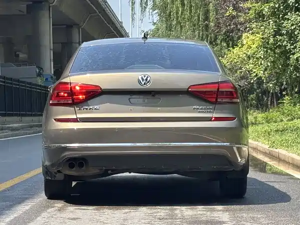 Volkswagen Passat 2016
